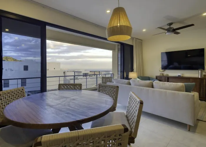 3br Partial Sea View Shared Pool And Jacuzzi Сasa de vacaciones Cabo San Lucas