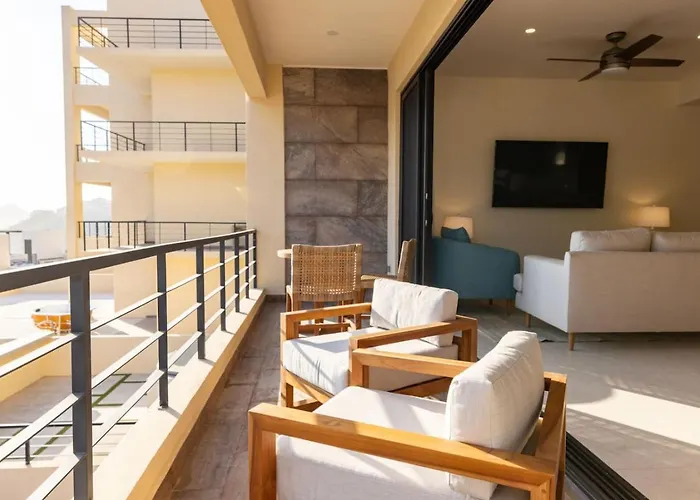 3br Partial Sea View Shared Pool And Jacuzzi Cabo San Lucas